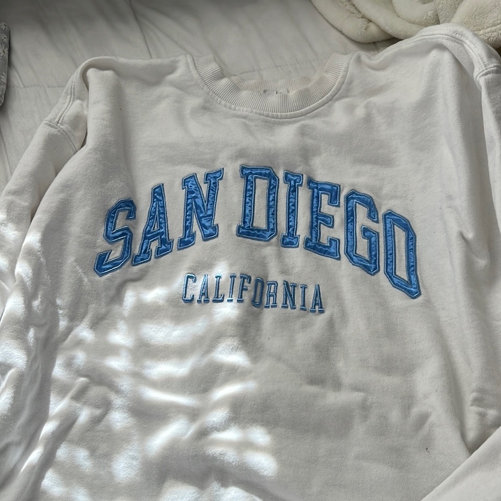 garage crewneck